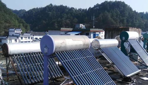 屋顶有阁楼，选哪种热水器？太阳能还是空气能，一文帮你决定